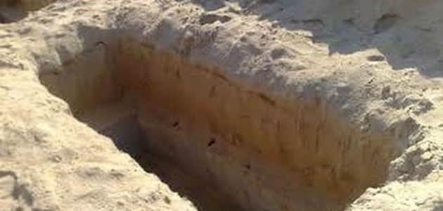 تعبیر خواب حفر قبر در شب