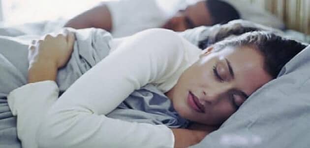 تعبیر خواب زن با غیر شوهرش همبستر شدن