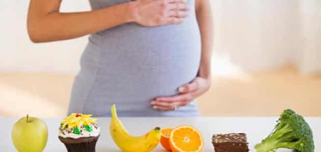 تعبیر خواب شیرینی خوردن برای زن باردار
