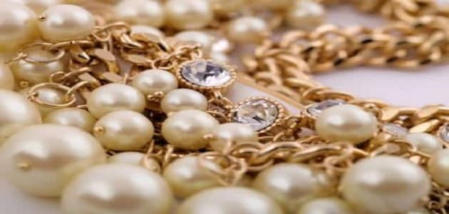 تعبیر گردنبند مروارید در خواب ابن سیرین