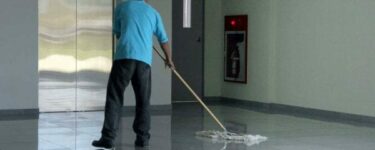 تعبیر تمیز کردن کاشی در خواب