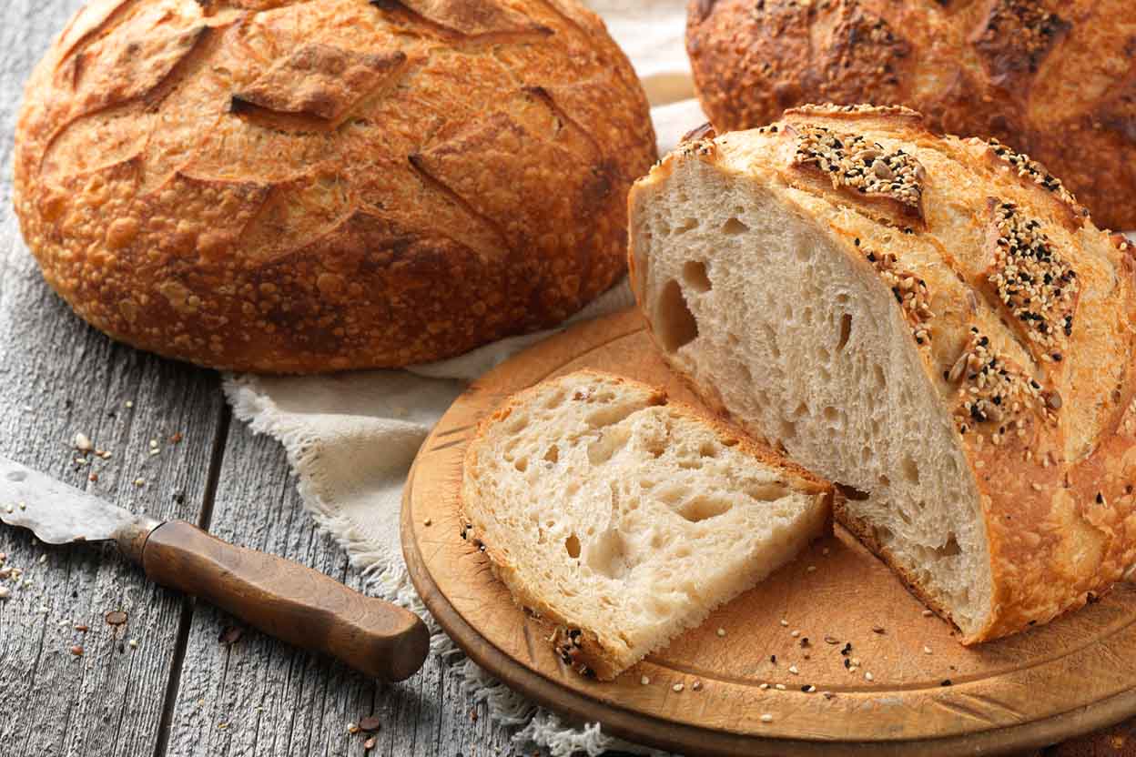 تعبیر خواب نان زن و مرد از تعبیر عالم ابن سیرین.
